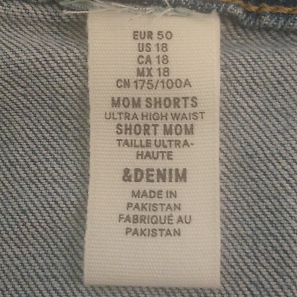 H&M ADJUSTABLE, CUFFED, HIGH WAIST, 4", MOM DENIM JEAN SHORTS - Picture 5 of 9